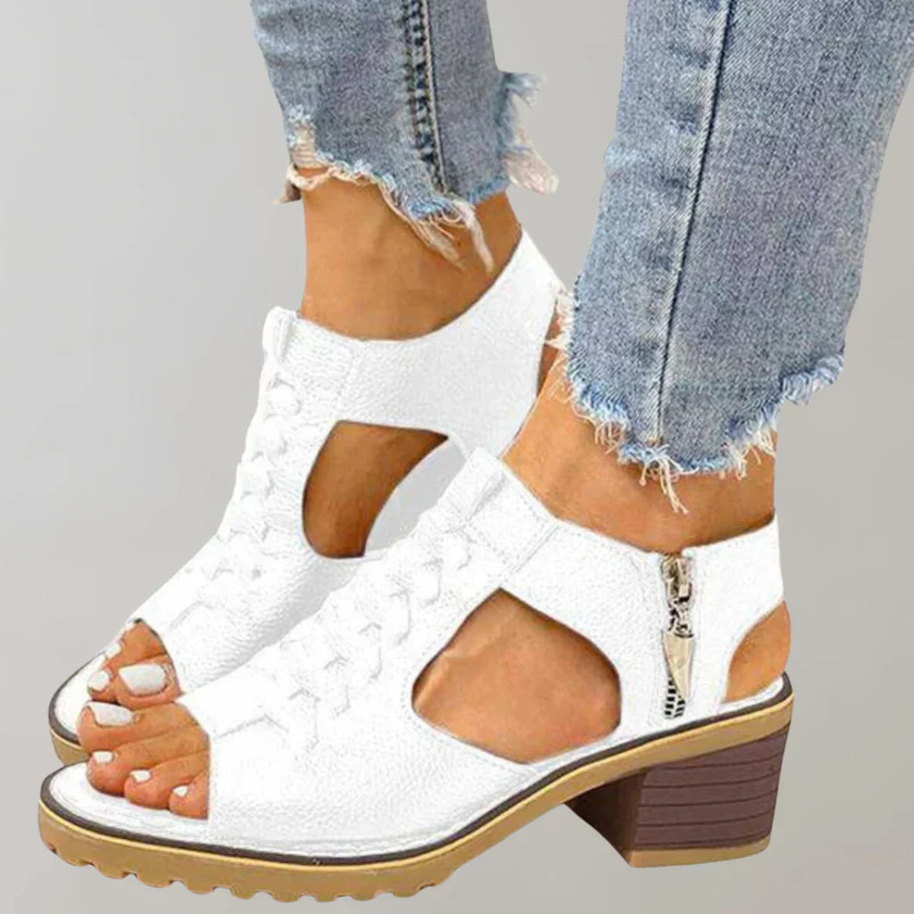 Sandalias ortopédicas con tacón