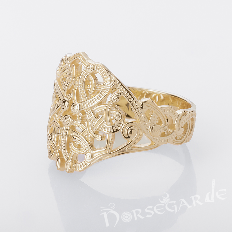 Handcrafted Urnes Art Ring - Gold