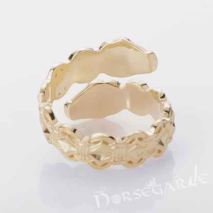 Handcrafted Jormungandr Gemmed Band - Gold with Sapphire