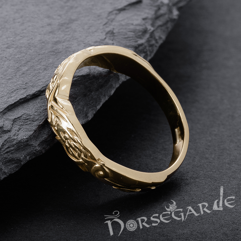Handcrafted Clashed Ravens Band - Gold