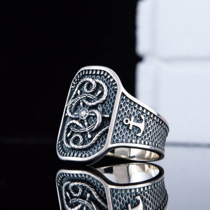 Handcrafted Ship's Wheel Knot Ring - Sterling Silver