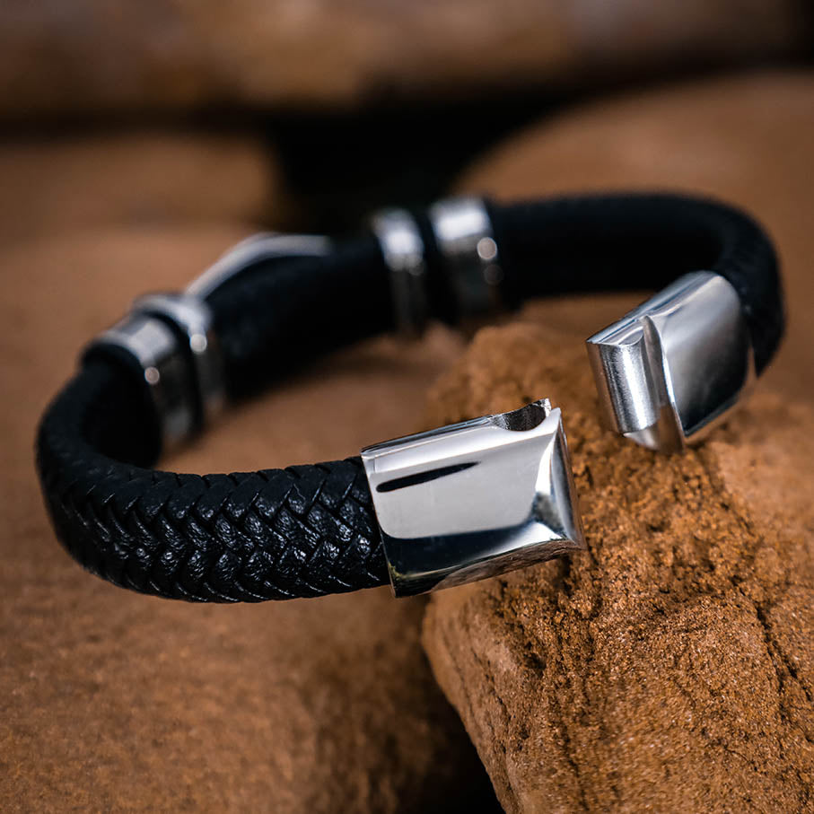 Valknut Rune Thick Leather Bracelet