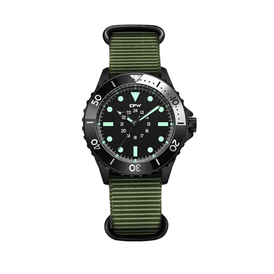 Robert | Classic Diver’s Watch with Luminous Markers | 41mm