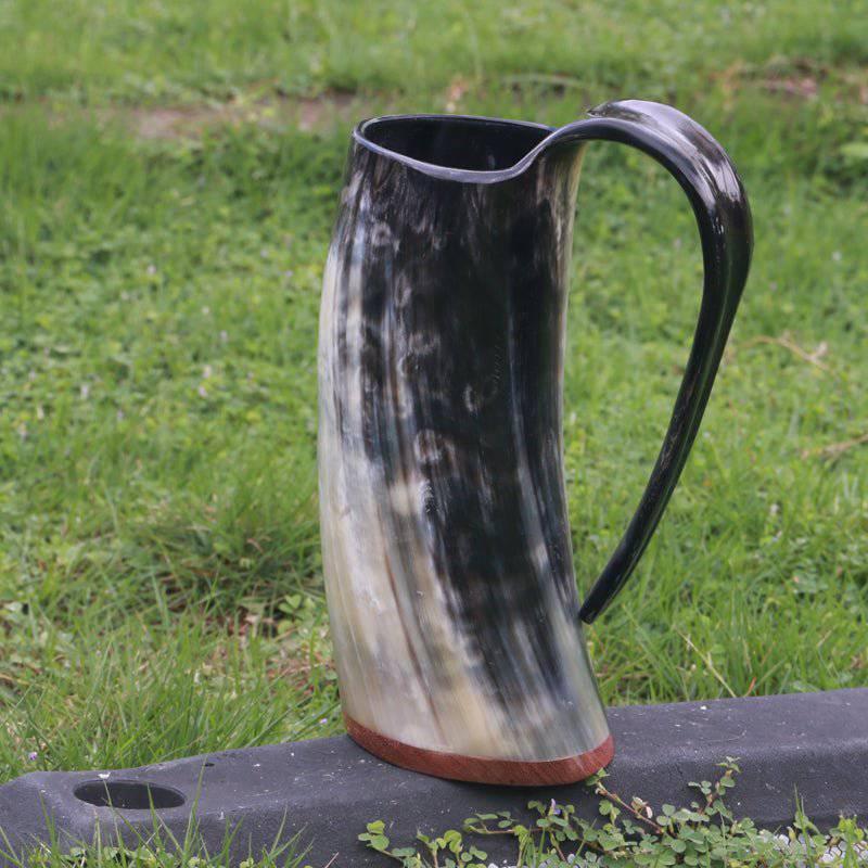 Feast King Large Drinking Horn Tankard