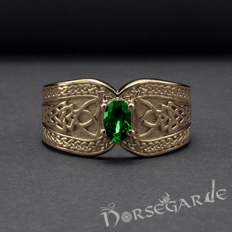 Handcrafted Celtic Treasure Ring - Gold with Emerald