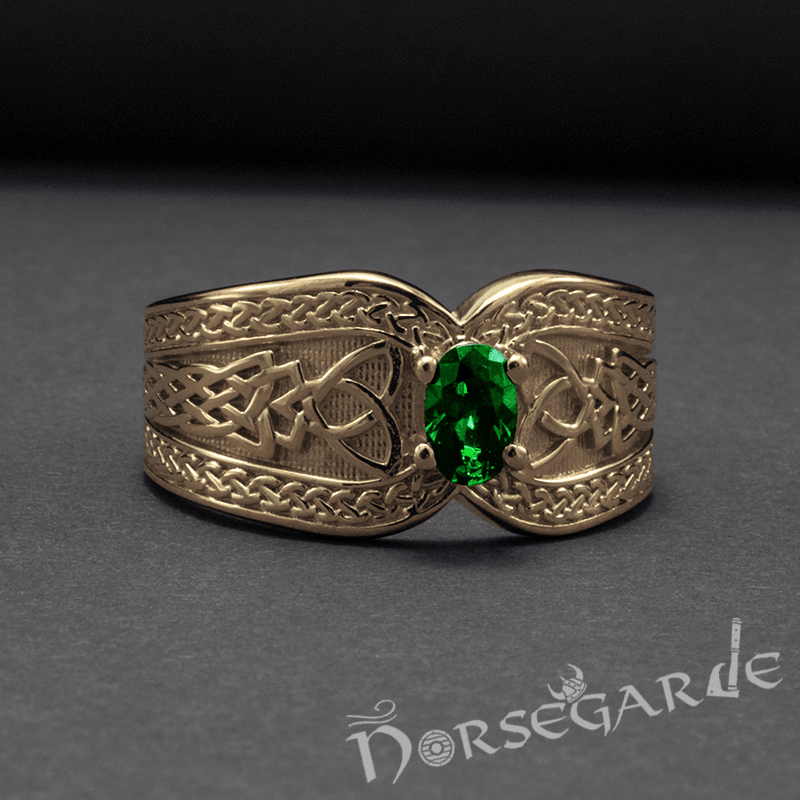 Handcrafted Celtic Treasure Ring - Gold with Emerald