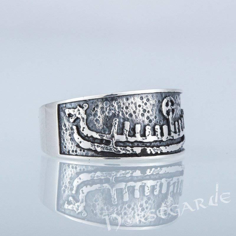 Handcrafted Drakkar Engraving Ring - Sterling Silver