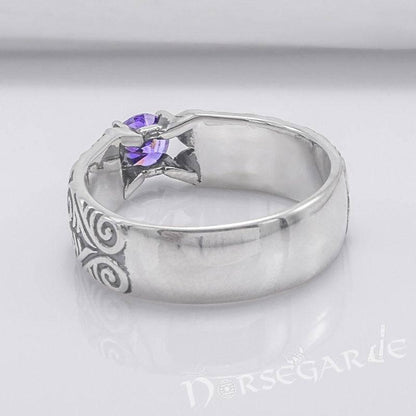 Handcrafted Floral Pattern Band with Gem - Sterling Silver