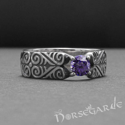 Handcrafted Floral Pattern Band with Gem - Sterling Silver