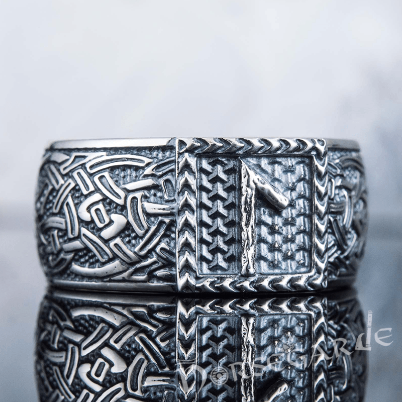 Handcrafted Laguz Rune Borre Ornament Band - Sterling Silver