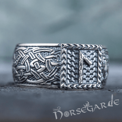 Handcrafted Laguz Rune Borre Ornament Band - Sterling Silver