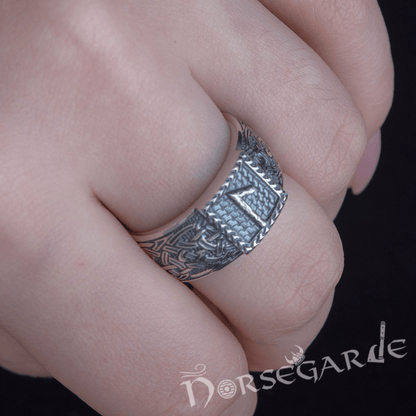Handcrafted Laguz Rune Borre Ornament Band - Sterling Silver