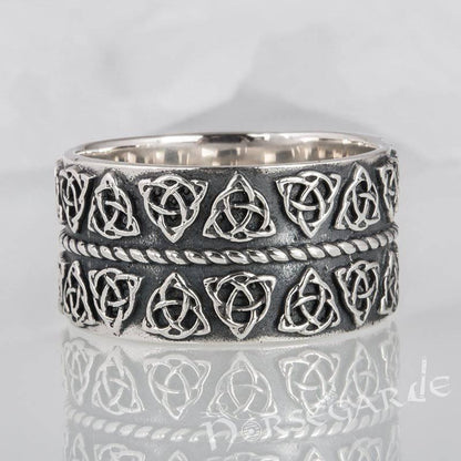 Handcrafted Luck Knots Band - Sterling Silver