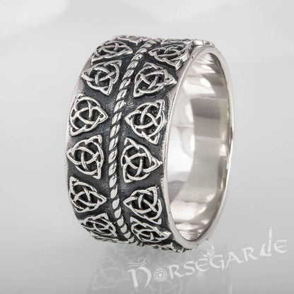 Handcrafted Luck Knots Band - Sterling Silver