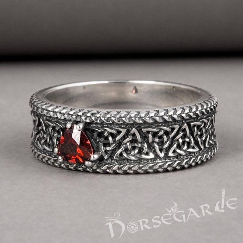 Handcrafted Luck Knots Band with Gem - Sterling Silver