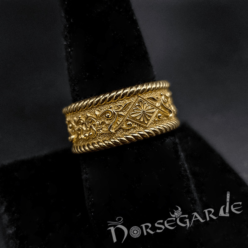 Handcrafted Norse Floral Ornament Band - Gold