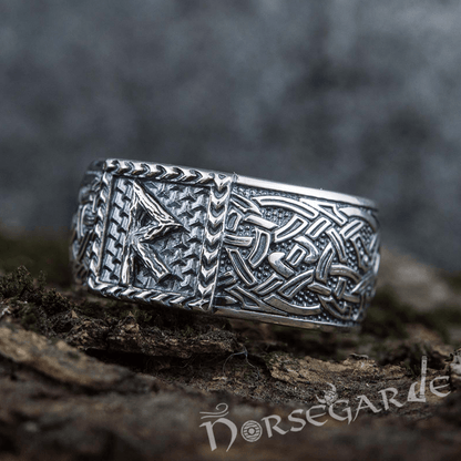 Handcrafted Raido Rune Borre Ornament Band - Sterling Silver
