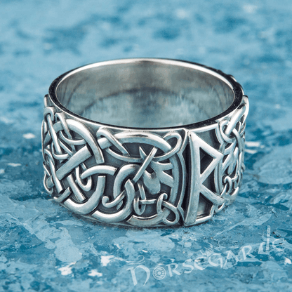 Handcrafted Raido Rune Urnes Ornament Band - Sterling Silver