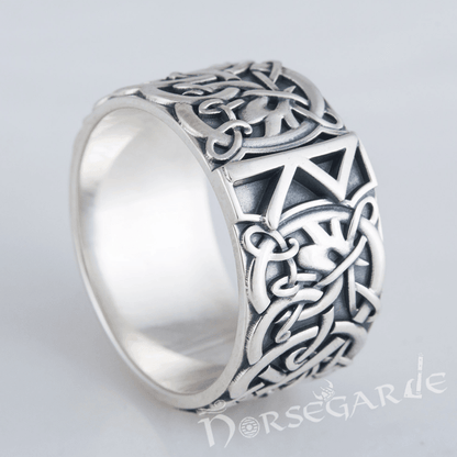 Handcrafted Raido Rune Urnes Ornament Band - Sterling Silver