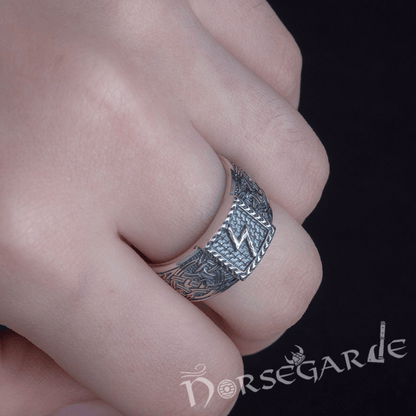 Handcrafted Sowilo Rune Borre Ornament Band - Sterling Silver